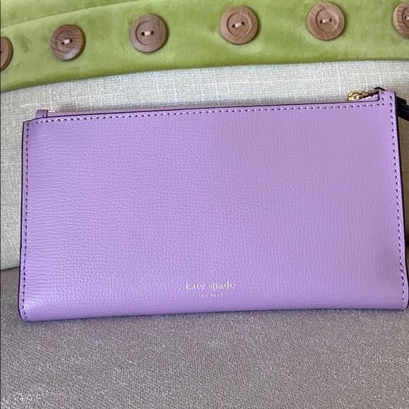 NWT Kate Spade Large floral Leather Wristlet - Picture 3 of 7